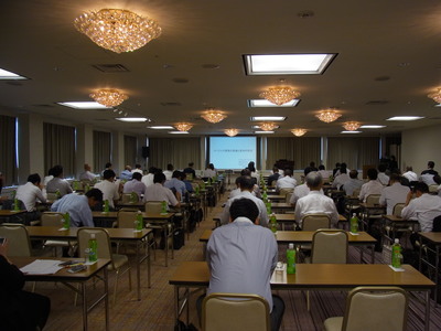 2013年度第1回会員対象セミナー写真.JPG